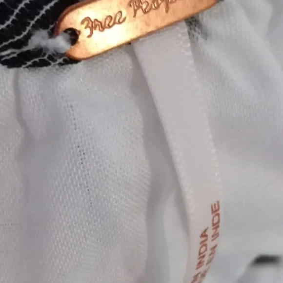 NWT Women’s Free People Jamie  Embroidered Maxi Dress Size S/ M - Picture 6 of 7